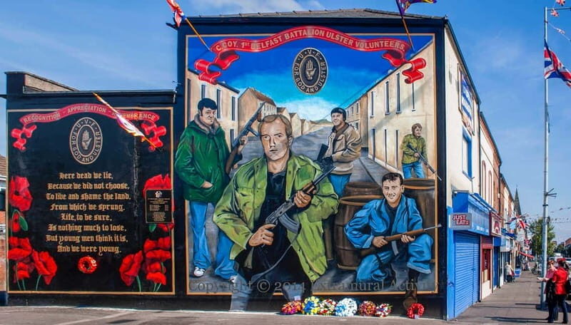 Belfast: Political Taxi Tour - Authentic Perspectives from Reviewers