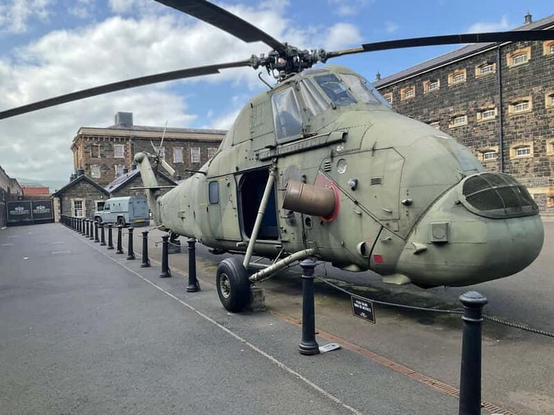 Belfast: Private Black Taxi Tour with Guide - FAQs