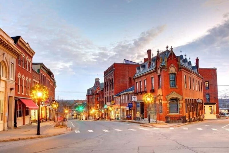 Belfast : Sightseeing Private Custom Tour with a Local Guide - Final Thoughts