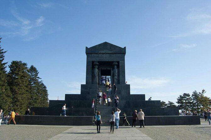 Belgrade Hiking Tour On Mountain Avala - Key Points