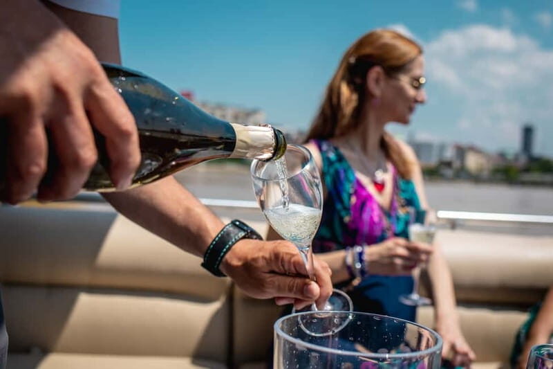 Belgrade: Private Sightseeing Cruise - Kalemegdan Fortress and Belgrade’s Architectural Splendor