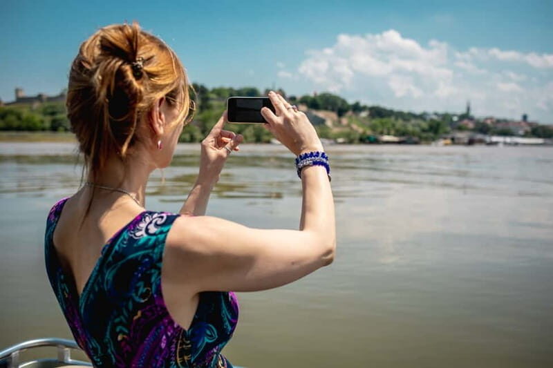 Belgrade: Sunset Sightseeing Cruise with Drinks - A Relaxing Way to Kick Off Your Evening in Belgrade