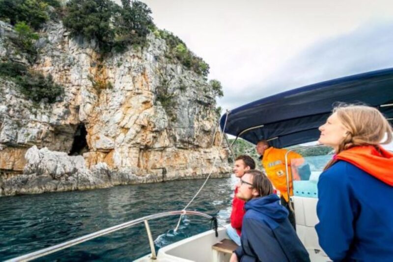 Beli - Griffon Vultures Bird Watching Boat Trip - FAQ