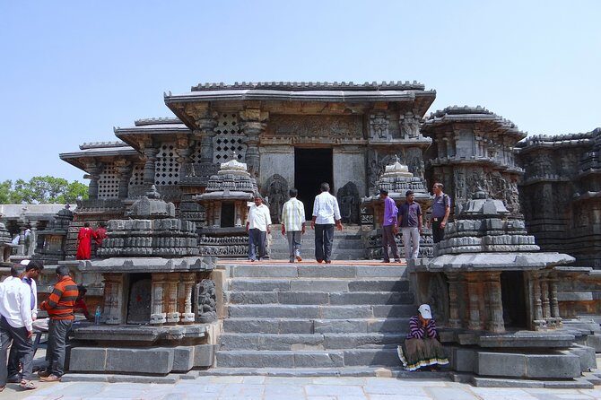 Belur and Halebidu From Bangalore - Discover the Architectural Wonders of Belur and Halebidu