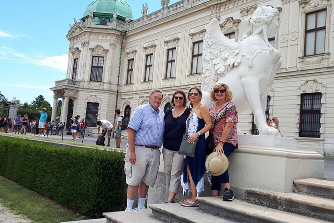 Belvedere Palace and Museum Tour - FAQ