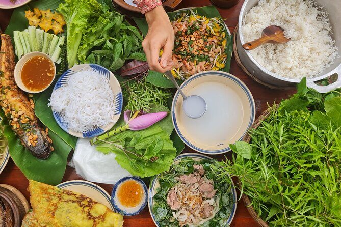 Ben Tre Half Day Tour with Scooter, Sailboat and Mekong Food - Key Points