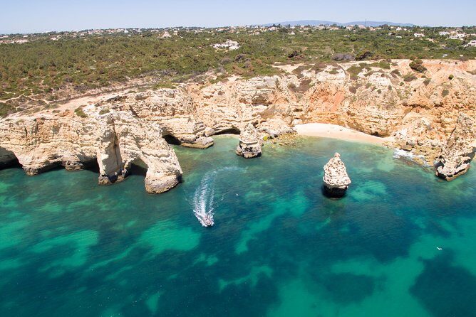 Benagil Cave and Marinha Beach Boat Tour from Portimao - The Experience & Atmosphere