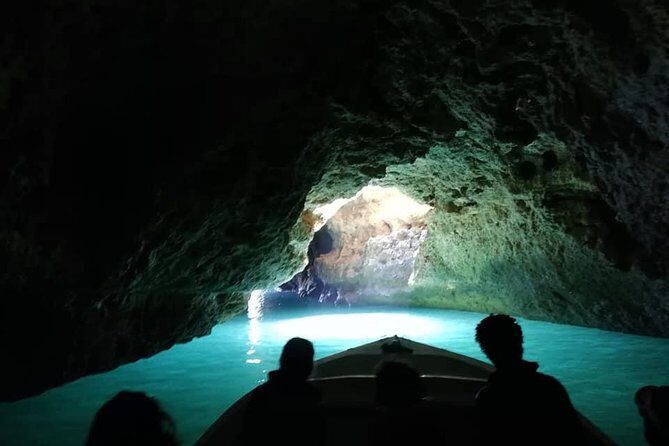 Benagil Cave by Boat + Carvoeiro + AlgarSeco Caves by Minivan from Lagos - Who Is This Tour Best For?