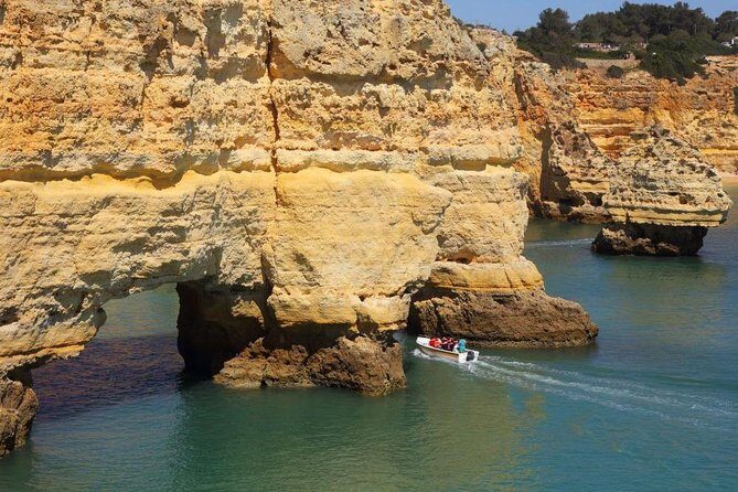 Benagil Cave by Boat + Carvoeiro + AlgarSeco Caves by Minivan from Lagos - FAQ