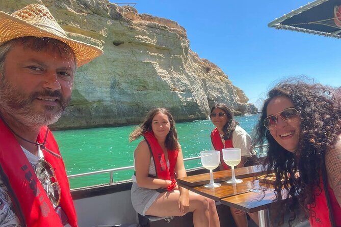 Benagil Caves trips - The Insider’s Guide to the Benagil Caves Tour