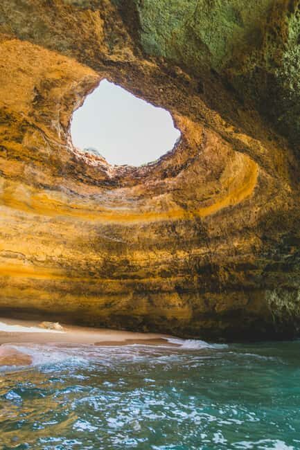 Benagil: Exclusive Private Boat Tour to the Caves with Swim - A Closer Look at the Itinerary and Experience