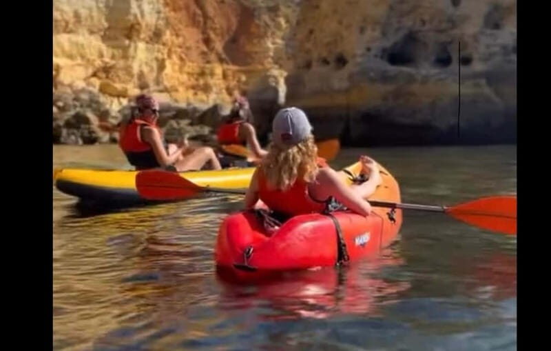 Benagil: Guided Kayak Tour inside caves and Praia da Marinha - FAQ