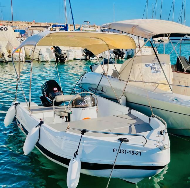 Benalmadena: 6-Seater Speedboat license-free Boat Rental - Review Insights and Authentic Perspectives
