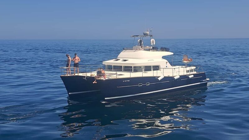 Benalmádena: Catamaran Cruise with Drinks and Swim Stop - Real Insights from Passenger Reviews