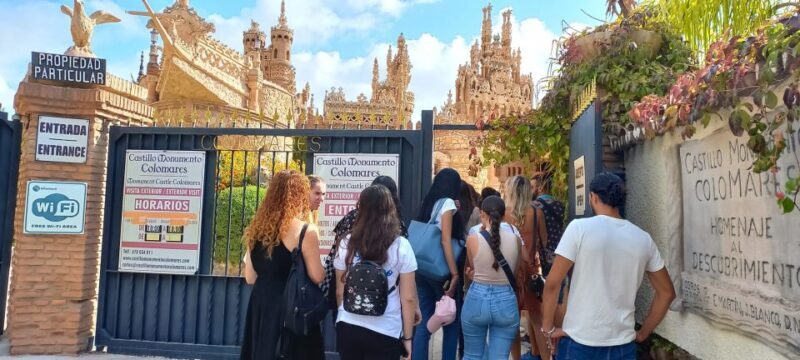 Benalmadena: Colomares Castle Tour with Entry Ticket - Exploring the Colomares Castle Tour in Benalmadena