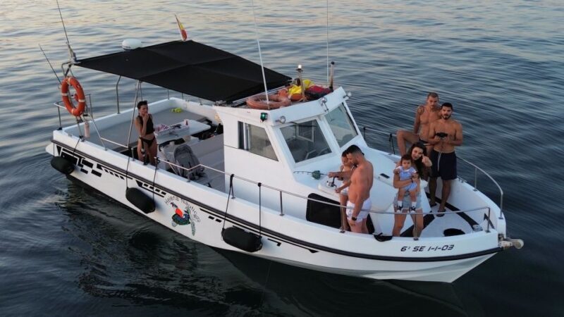 Benalmadena: Private Boat Trip with Drinks & Snacks - A Genuine Look at the Benalmadena Private Boat Trip