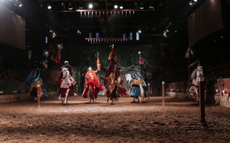 Benidorm: Dinner with Show at Magic Robin Hood - Is It Worth It? Analyzing the Value