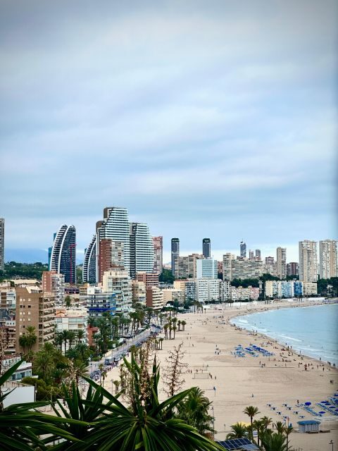 Benidorm: Private Guided Tour by VIP Car - 3 hours - Key Points