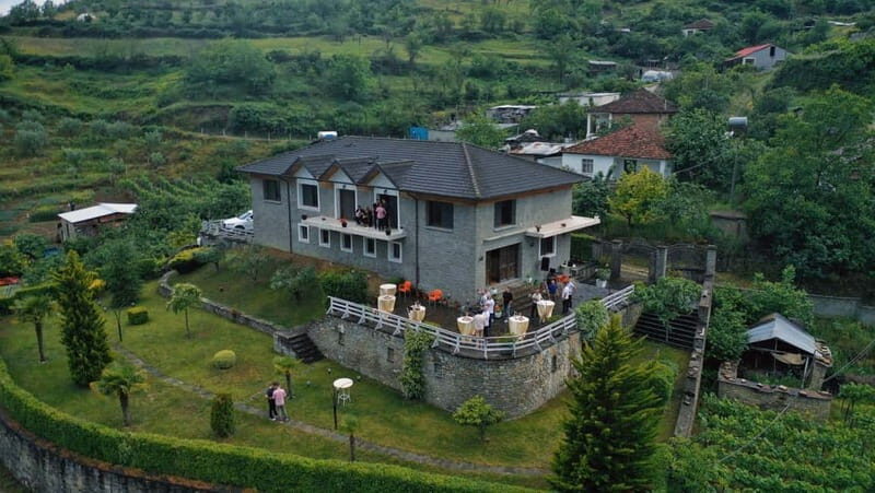 Berat 4x4 Off-Road & Vineyard Wine Tasting - The Journey Begins: From Berat to Malinat