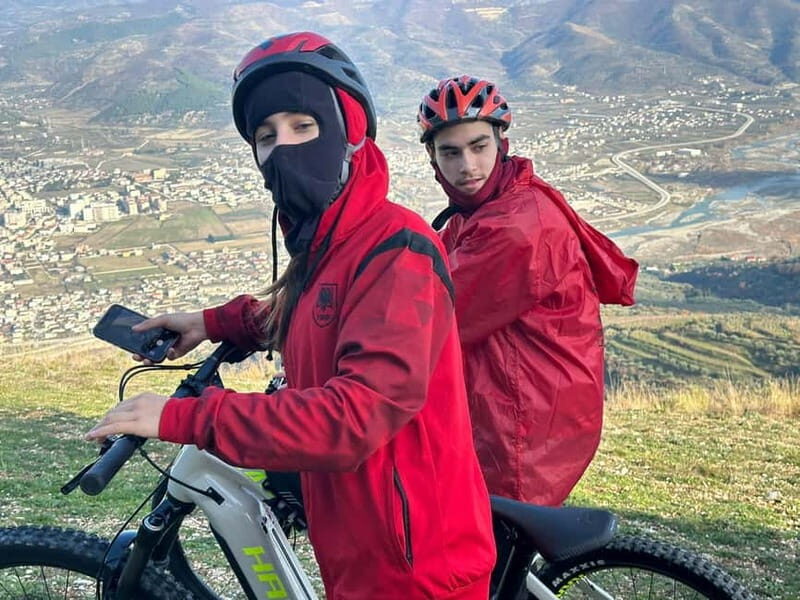 Berat: Electric Bike Tour with Lunch - Key Points