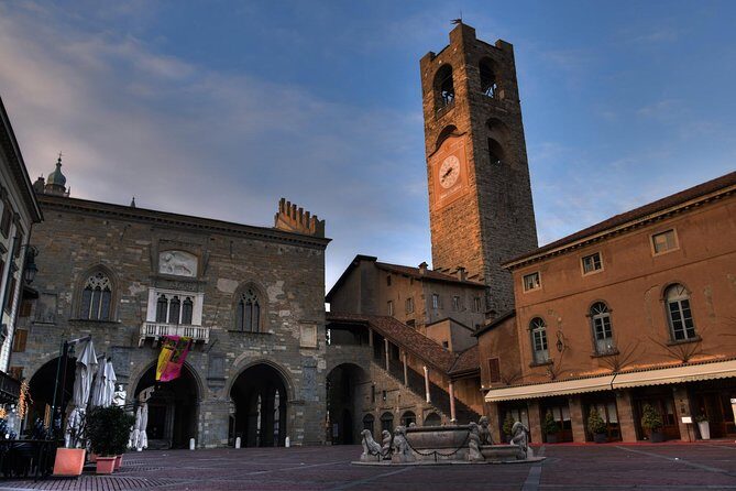 Bergamo Top Sights Private and Personalized Guided Walking Tour - The Value of a Private Guide