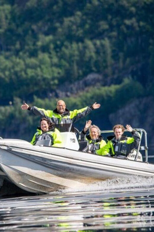 Bergen: Bergen Fjord by Zodiac or Pontoon Boat - FAQ