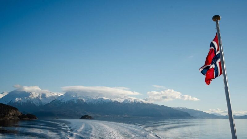 Bergen: Cruise to beautiful Rosendal by the Hardangerfjord - Key Points