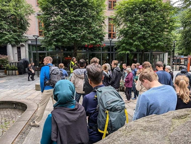 Bergen: Guided Walking Tour with Local Guide - Who Is This Tour Best For?