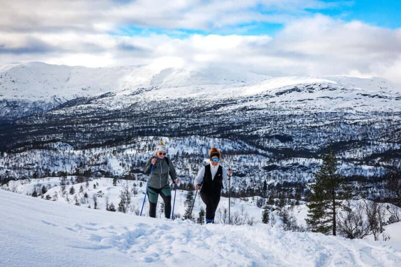 Bergen: Snowshoe Hike - Key Points