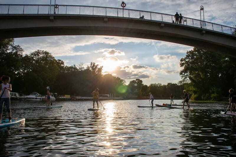 Berlin: 1.5-Hour Stand-Up Paddle Boarding Tour - Exploring Berlin on a Paddleboard