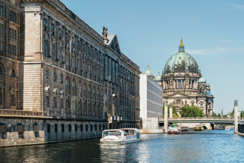 Berlin: 1-Hour City Tour by Boat with Guaranteed Seating - Final Thoughts