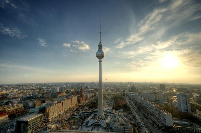 Berlin 3-Course Dinner Cruise - An In-Depth Look at the Experience