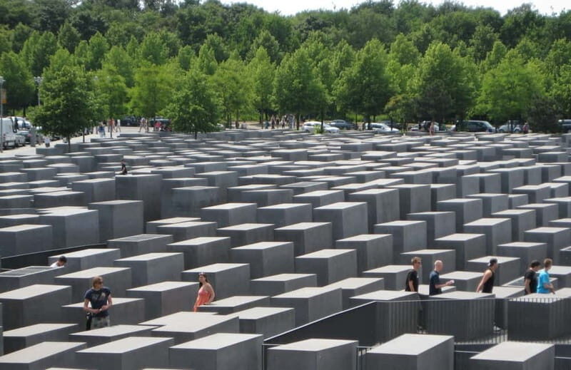 Berlin: 3-hour Driving Highlights Tour - FAQs