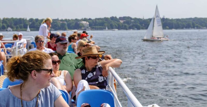 Berlin: 3-Hour World Heritage Cruise to Potsdam - An In-Depth Look at the Cruise Experience