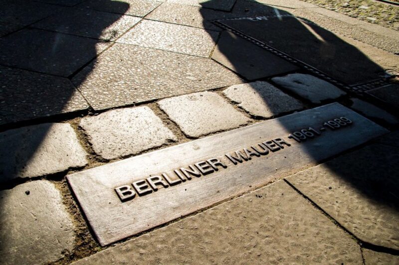 Berlin: Berlin Wall Tour Berlin East West - Who Would Love This Tour?