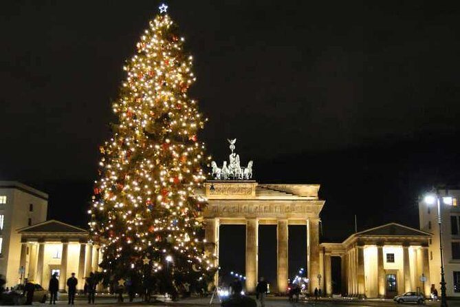 Berlin Christmas Lights Live Tour + Mulled Wine & Gingerbread - A Detailed Look at the Tour Itself