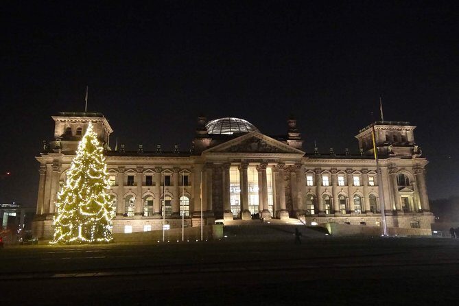 Berlin Christmas Lights Live Tour + Mulled Wine & Gingerbread - Who Will Love This Tour?