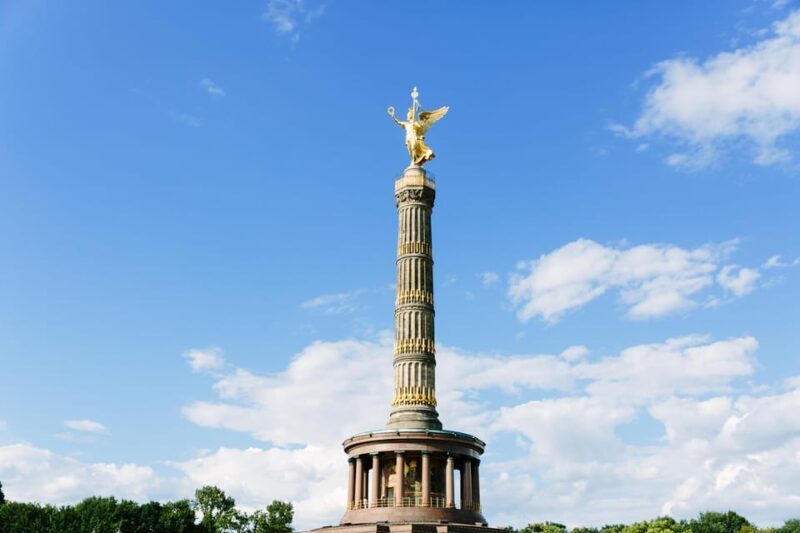 Berlin City Bike Tour with Beer Garden Stop - Who Should Consider This Tour?