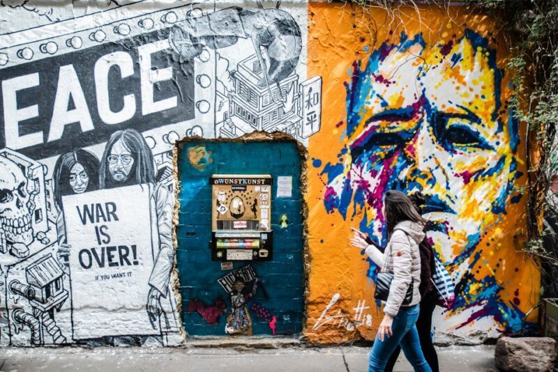 Berlin: City on a Budget Walking Tour with Local - The Heart of the Experience: What to Expect