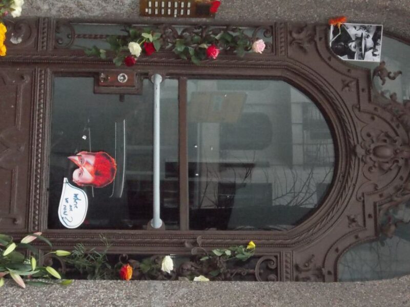 Berlin: David Bowie in 1970s West-Berlin - Who Will Love This Tour?