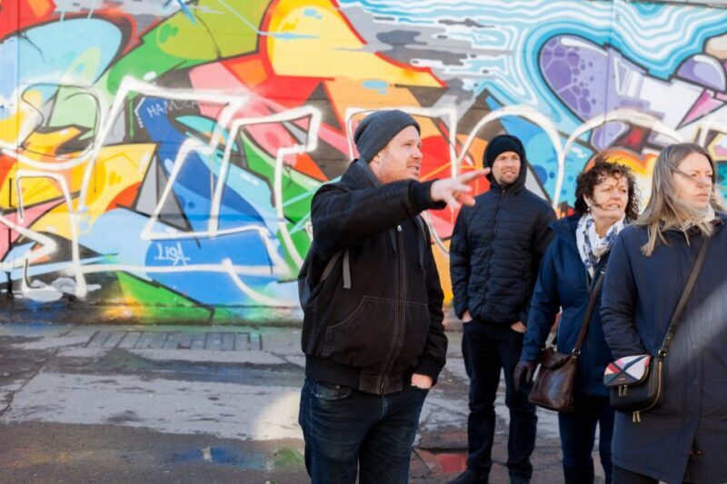 Berlin: Downtown Food Tour with 8 Authentic Local Tastings - Key Points