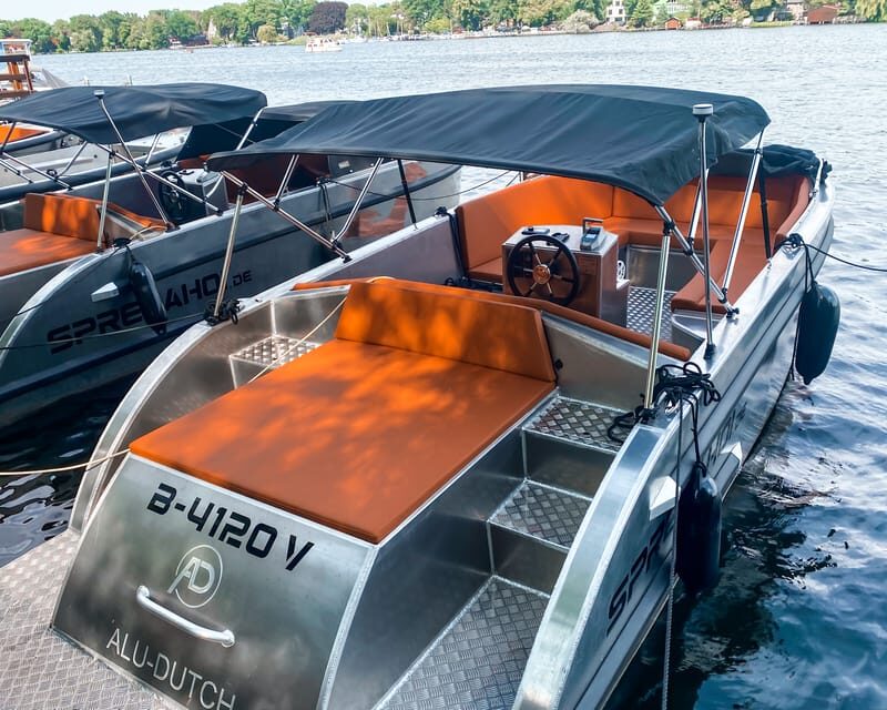 Berlin: Electric Boat Rental for self-driving 6 hrs - Who Will Love This Experience?