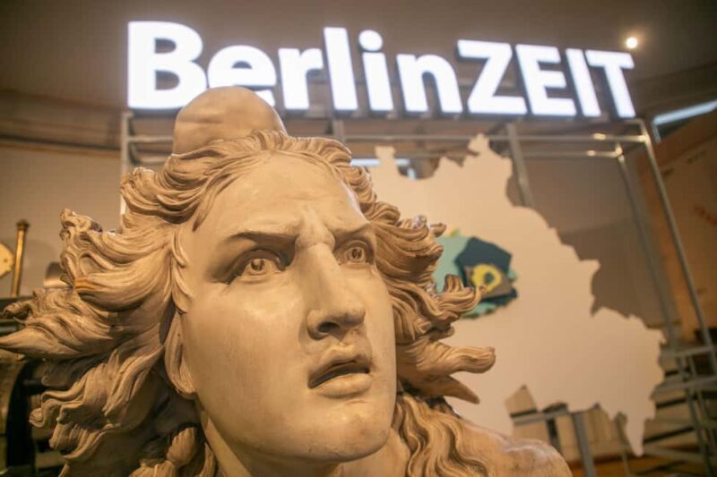 Berlin: Ephraim-Palais: Guided tour of Berlin's city history - Key Points