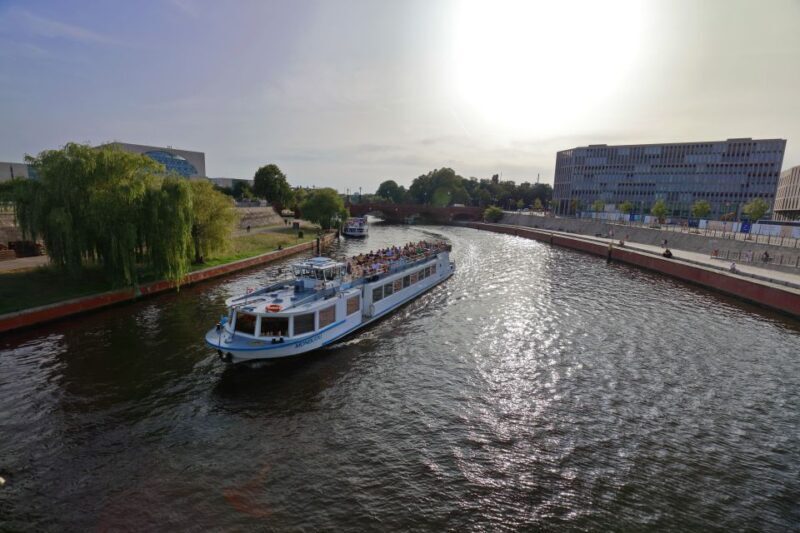 Berlin: Evening City Sightseeing Cruise - Final Thoughts: Is It Worth It?