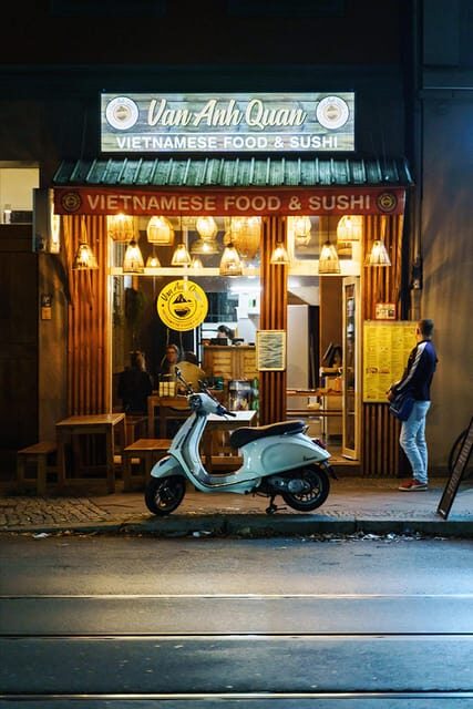 Berlin: Fotokurs Cinematic Street Photography - What to Expect from the Berlin Street Photography Workshop