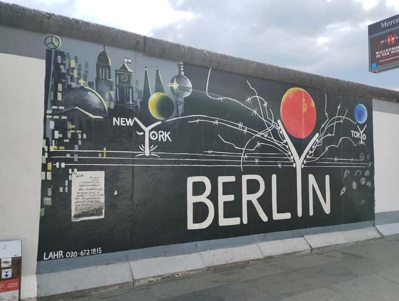 Berlin Friedrichshain: Urban Walk of Grit and Gentrification - Why You Should Sign Up
