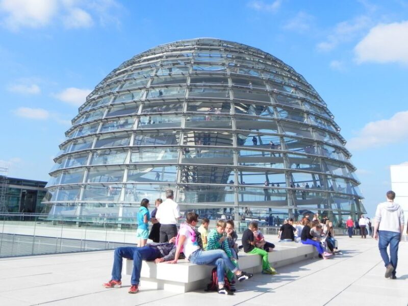 Berlin: Government District Tour and Reichstag Dome Visit - Discover the Heart of Berlin’s Politics with the Government District Tour and Reichstag Dome Visit