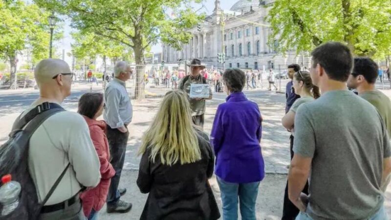 Berlin: Hitler's Berlin The Rise & Fall Guided Walking Tour - Key Points