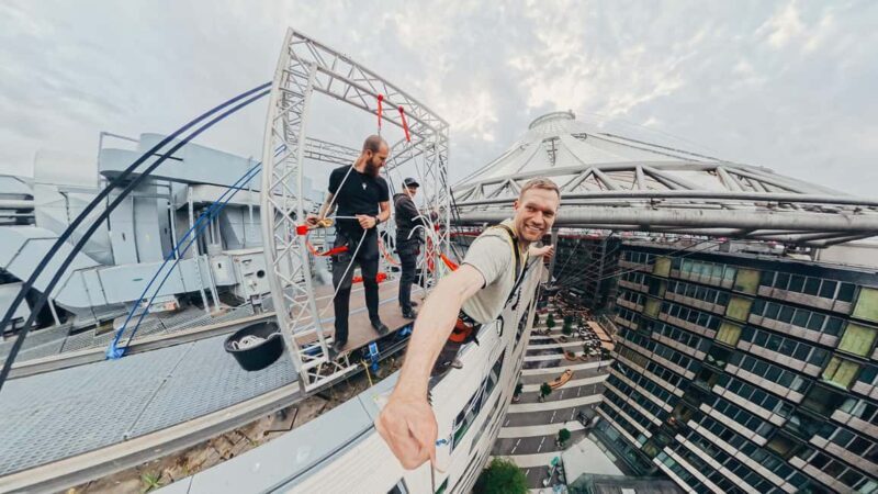 Berlin: House Running at "Das Center" Berlin 40m vertical! - The Itinerary and Practical Details