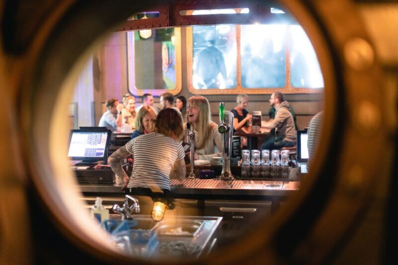 Berlin: Icebar Entrance with Complimentary Drinks - What to Expect at Berlin’s Icebar